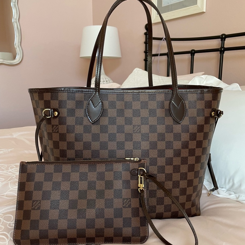 🌟AUTHENTIC🌟 Louis Vuitton Neverfull MM Great Condition! 🌟